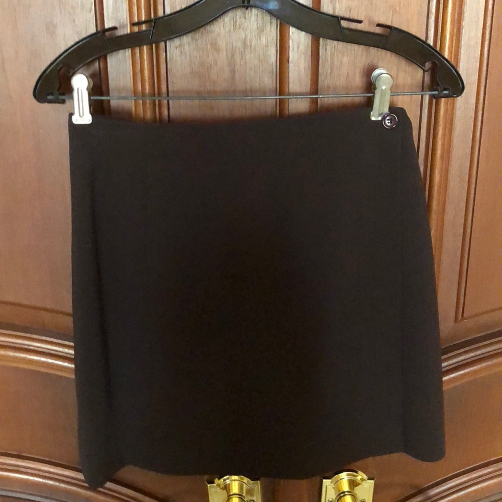 Skirt suit
